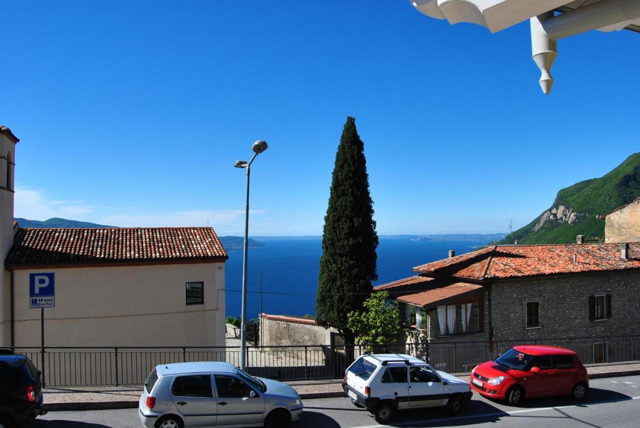 Appartamenti San Pietro - Hotel Gallo Tignale Buitenkant foto