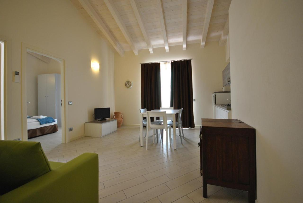 Appartamenti San Pietro - Hotel Gallo Tignale Buitenkant foto
