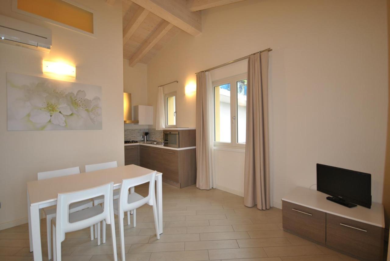 Appartamenti San Pietro - Hotel Gallo Tignale Buitenkant foto